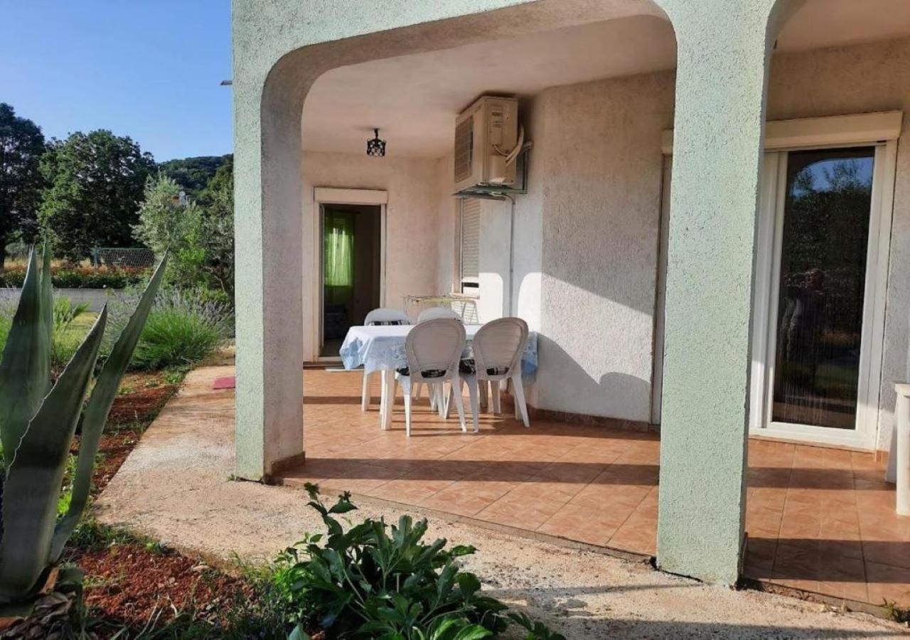 Apartmani Natasa Vrsar Exterior foto